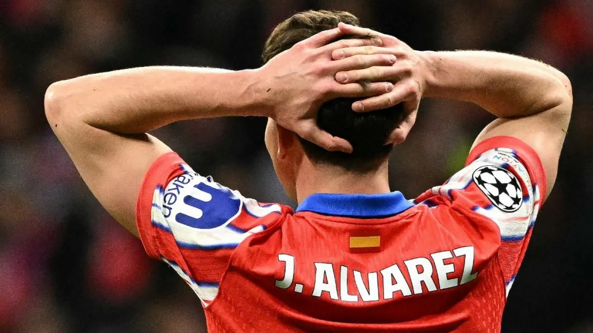 Barcelona Targetkan Julian Alvarez sebagai Striker Utama Musim Depan