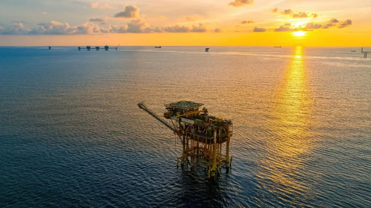 Konflik AS-Israel dan Iran Dorong Lonjakan Harga Minyak Global