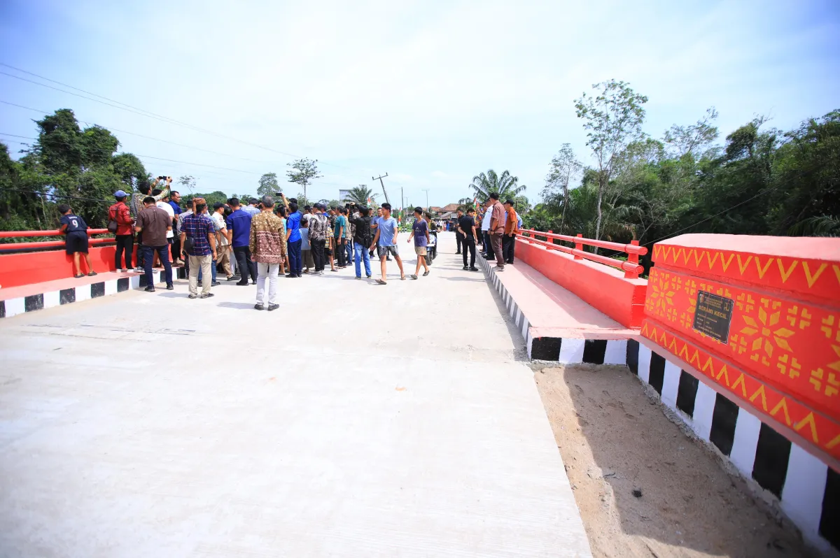 Gubernur Herman Deru Dorong Pembangunan Infrastruktur dan Pelestarian Budaya Lokal