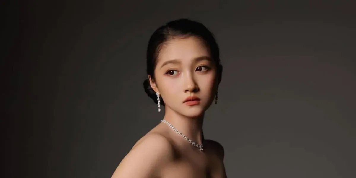 Selebritas China dengan Latar Belakang Keluarga Mewah