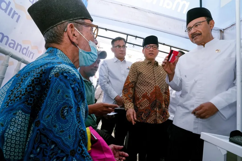 18 Juta Penerima Bansos Didorong Bergabung dengan Koperasi Desa Merah Putih