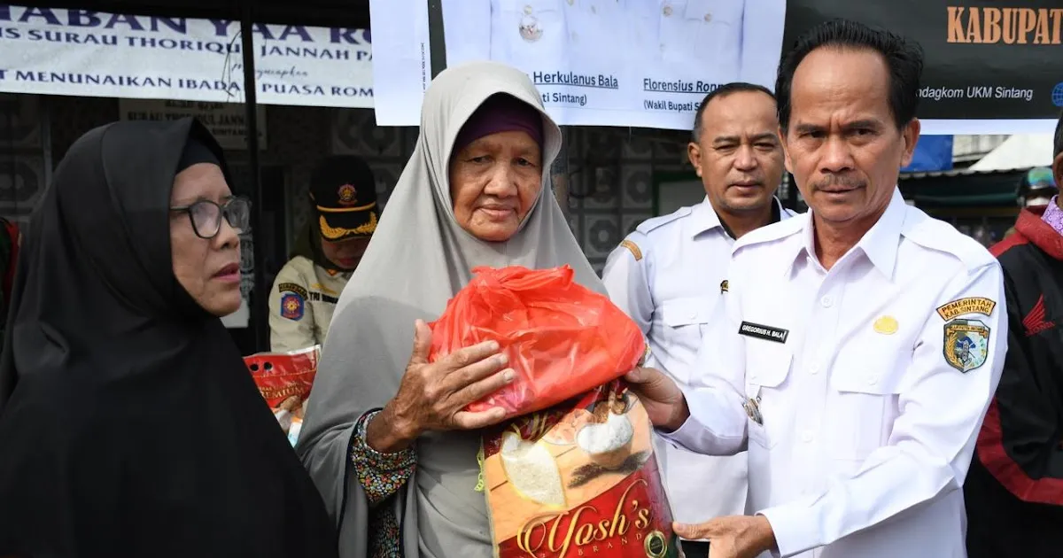 Bupati Sintang Luncurkan Operasi Pasar dengan Diskon Komoditas Saat Ramadan