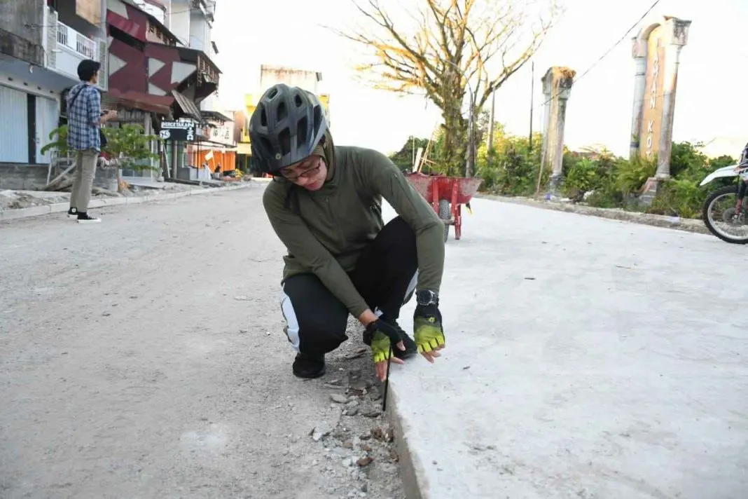 Bupati Indah Pantau Progres Pembangunan Infrastruktur Jalan di Masamba