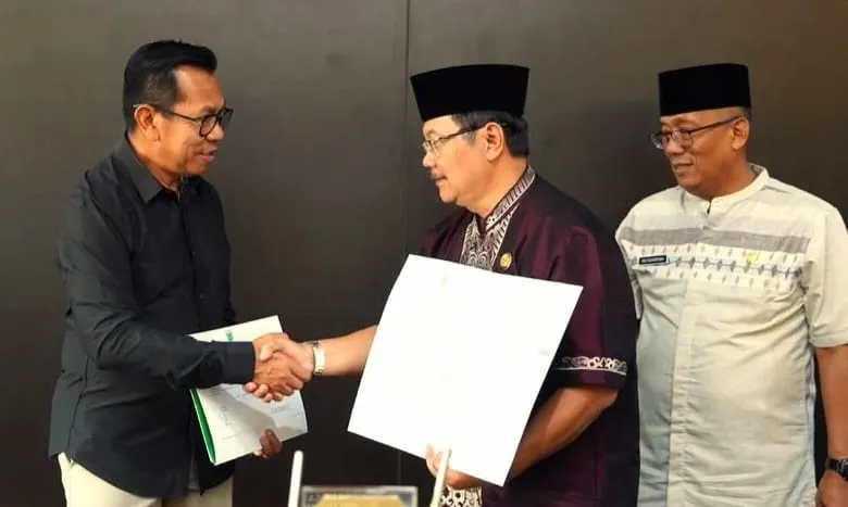 Pemkot Batu Komitmen Tingkatkan Transparansi Birokrasi Melalui Perjanjian Kinerja