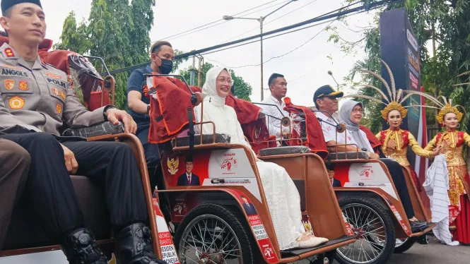 200 Tukang Becak Kediri Terima Becak Listrik dari Presiden Prabowo