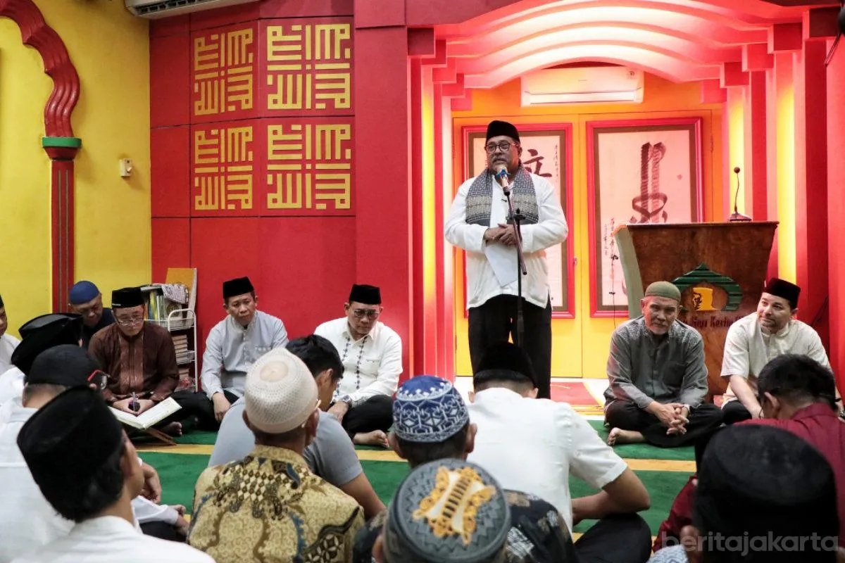 Wagub Rano Karno Silaturahmi dengan Warga di Masjid Lautze