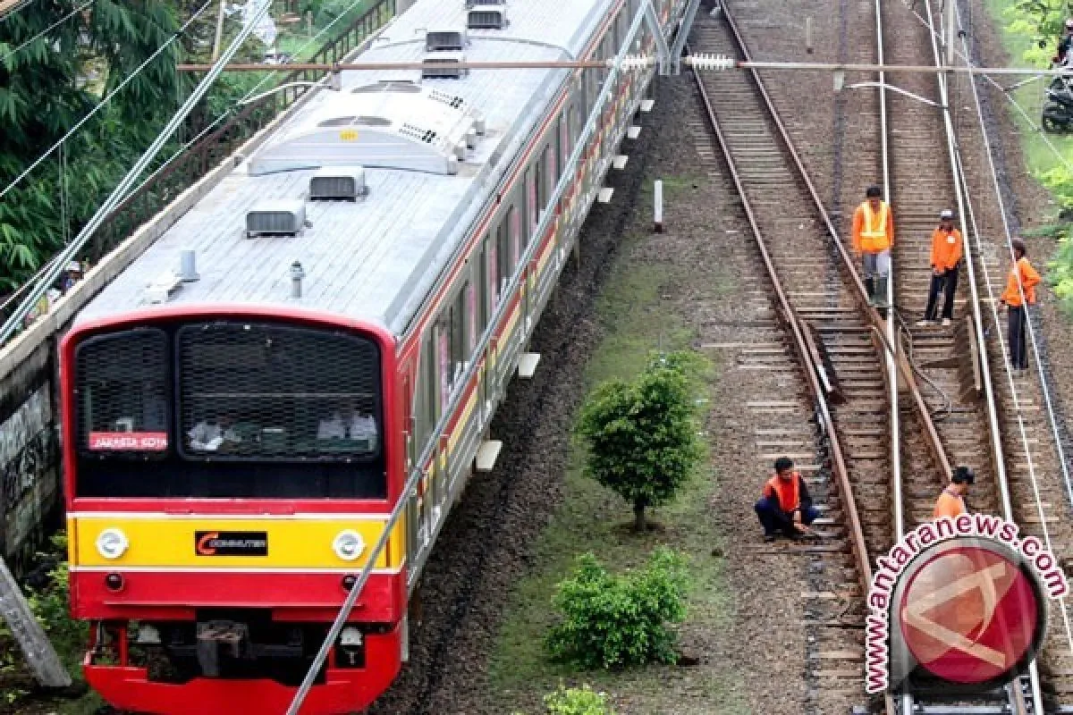 Kebakaran Kabel Sinyal KRL di Bekasi Diduga Akibat Petasan