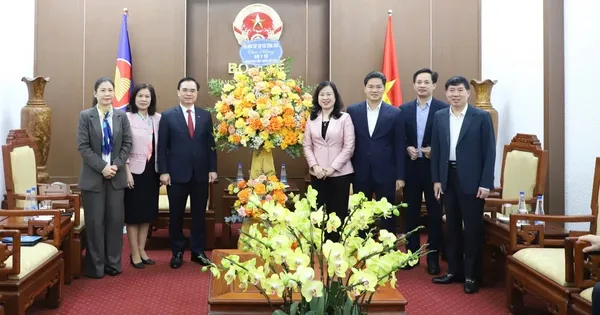 Ucapan Selamat Warnai Peringatan Hari Dokter Vietnam ke-71