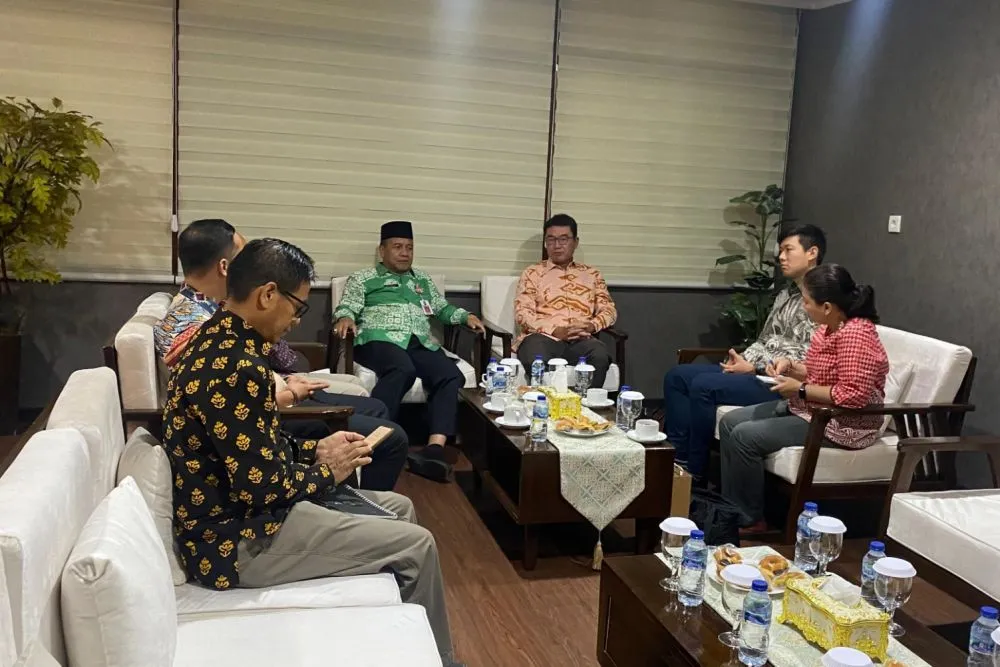 Hilirisasi Kelapa Sawit Menarik Minat Investasi Singapura di Riau
