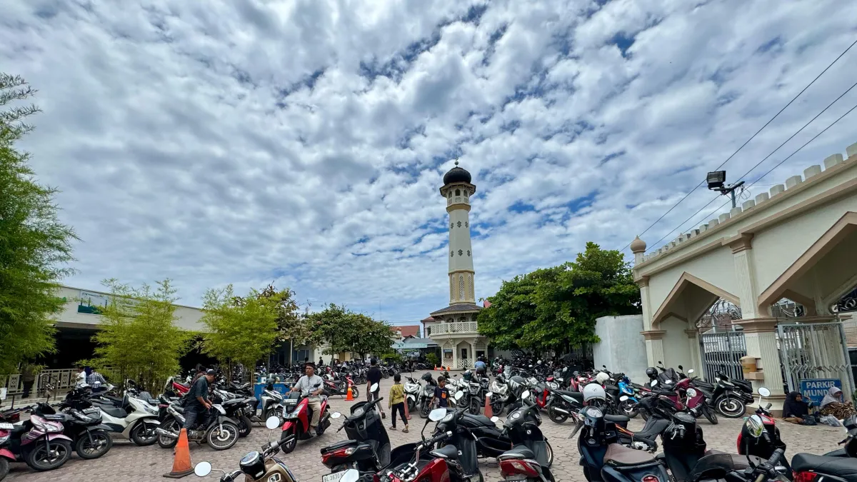 Antusiasme Shalat Jumat di Masjid Baiturrahman Lhokseumawe