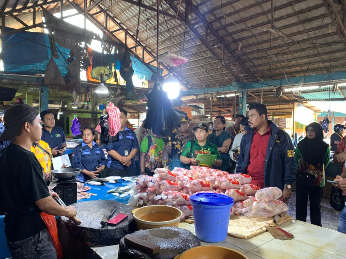 Sidak Satgas Pangan di Teluk Bintuni Jelang Idul Fitri 2026 Pastikan Stabilisasi Harga Sembako