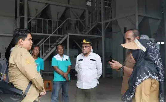 Kalteng Kembangkan Pabrik Pakan untuk Tingkatkan Produktivitas Peternakan