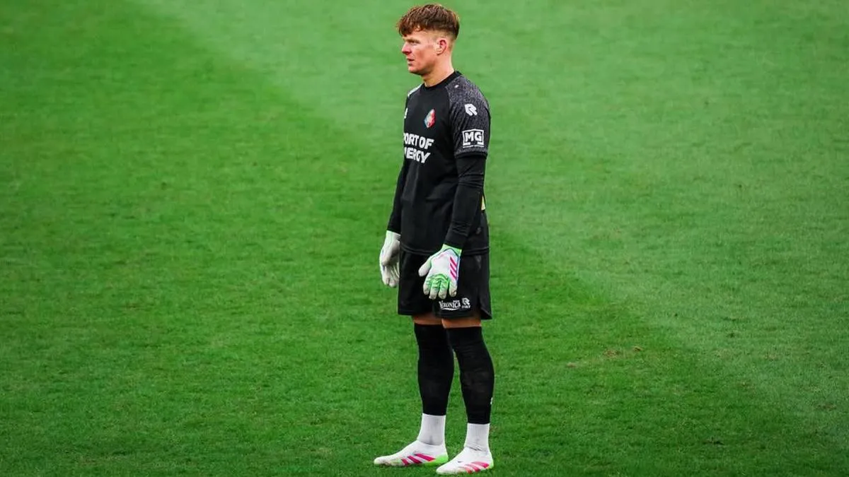 Persib Bandung Dekati Ronald Koeman Jr setelah Adam Przybek Terpinggirkan