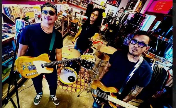 Th3 Waw: Kolaborasi Musisi Berbeda Menghadirkan Nuansa Musik Baru di Surabaya