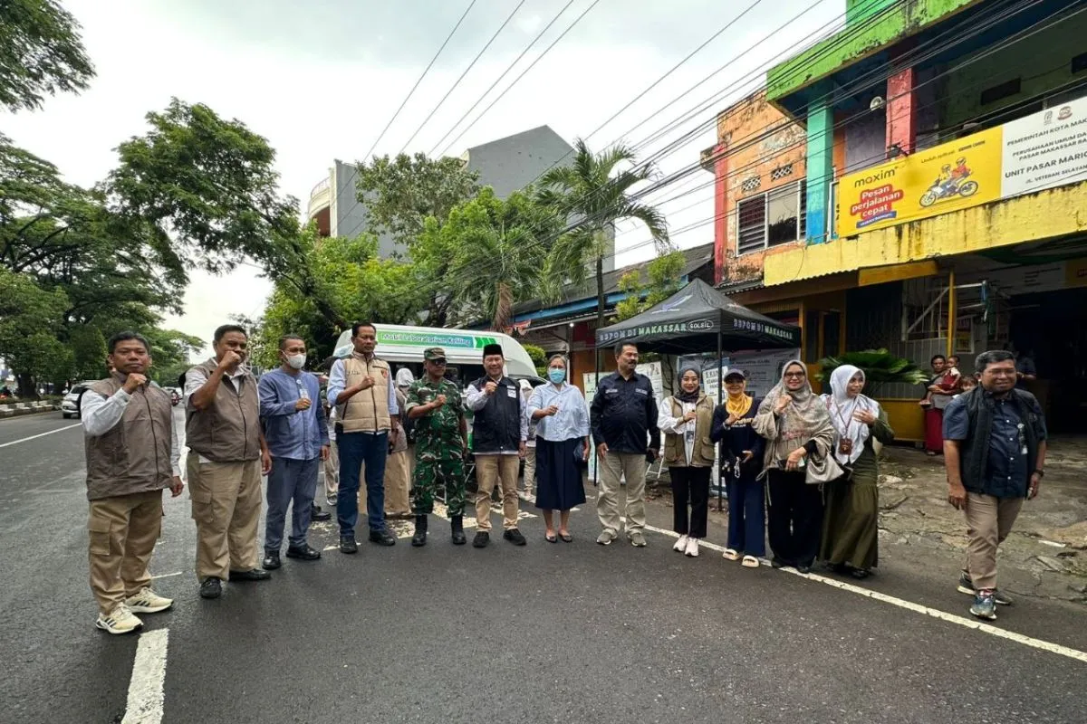 Komisi IX DPR RI Tinjau Keamanan Pangan di Pasar Maricayya