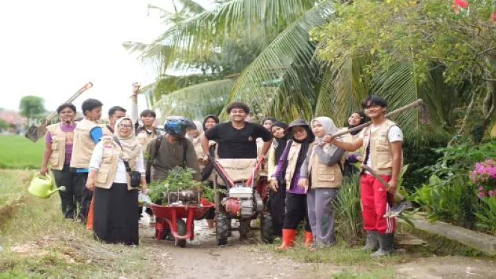 Mahasiswa Unand Dukung Pemulihan Ekonomi Padang Pascabanjir Melalui Program Mahasiswa Berdampak