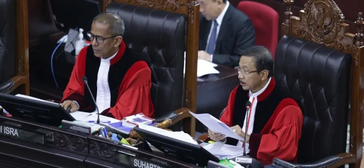 MK Tolak Uji Materiil Pasal Penodaan Bendera Negara Sahabat