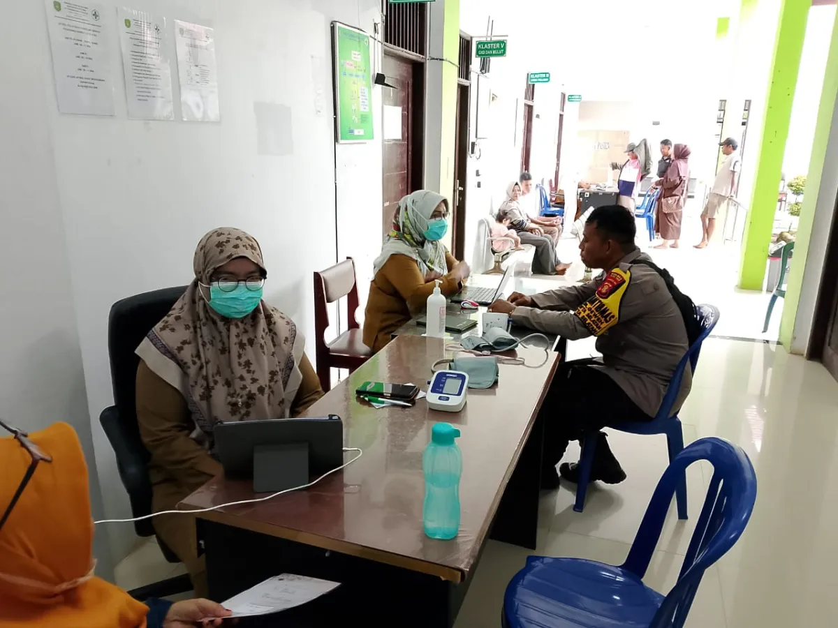 Polsek Sangatta Utara Laksanakan Patroli Dialogis untuk Amankan Lingkungan