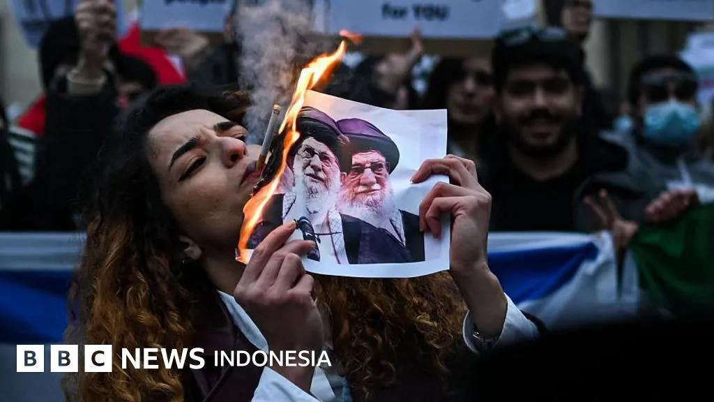Warga Iran Hadapi Ketidakpastian: Antara Harapan dan Ketakutan Terhadap Serangan AS