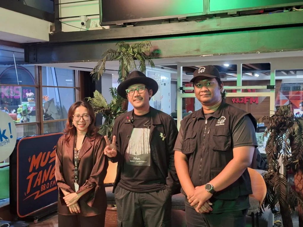 Sandy Canester Luncurkan Lagu 'Pohon' untuk Renungkan Hubungan Manusia dan Alam