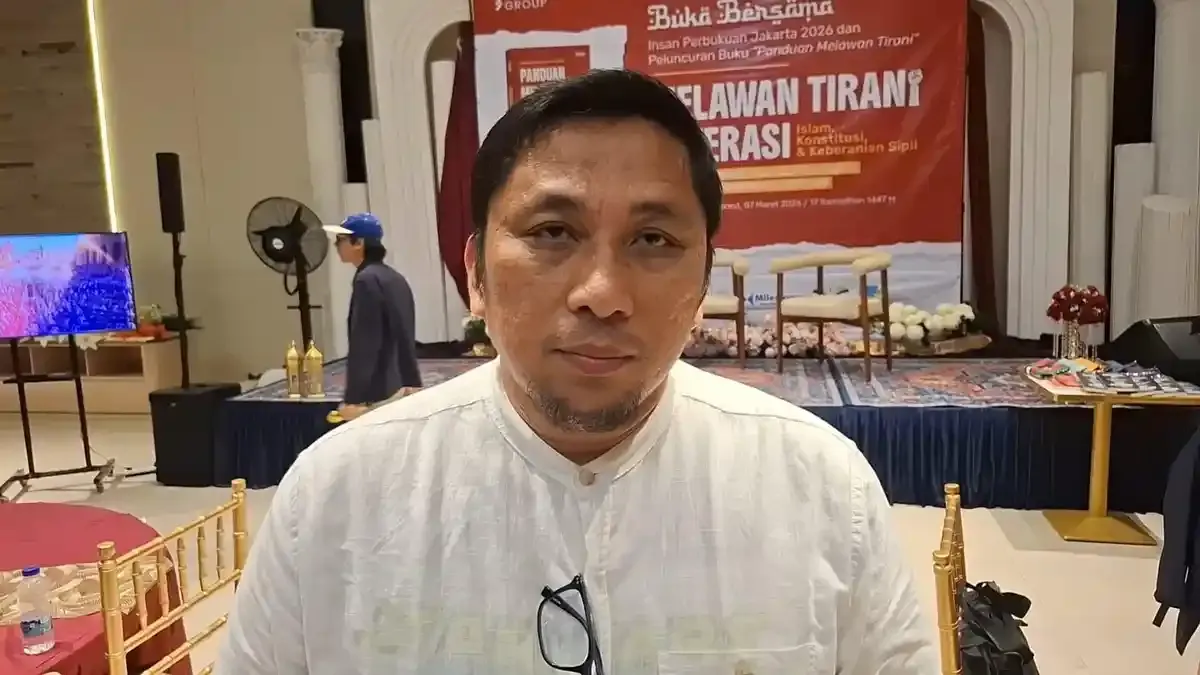 Feri Amsari Desak Prabowo Tarik Indonesia dari Board Of Peace