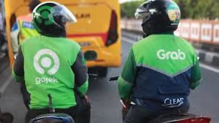 Bonus Hari Raya dan Perlindungan Pekerja Platform di Indonesia: Sebuah Langkah Maju
