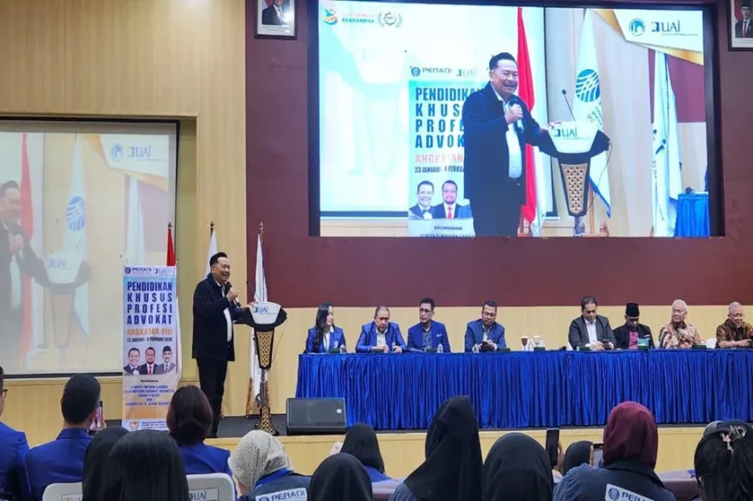Otto Hasibuan Soroti Pentingnya Etika dan Imunitas Advokat di Penutupan PKPA Peradi