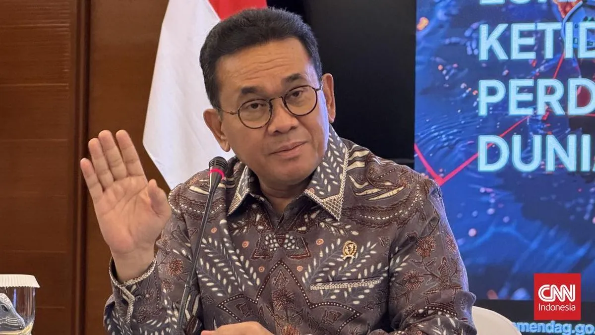 Panel Surya Indonesia Terancam Tarif 143% di AS, Mendag Siap Bela Industri