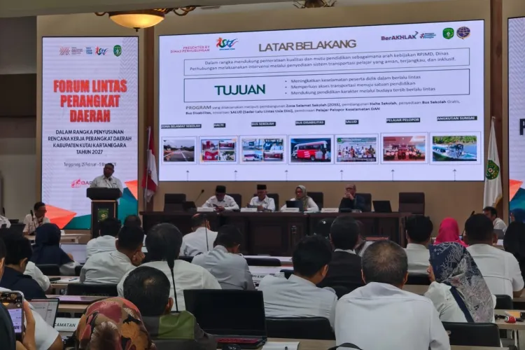 Dishub Kukar Sediakan 10 Bus Sekolah untuk Akses Pendidikan Inklusif