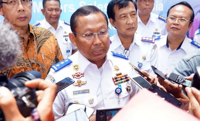 Dirjen Budi Setiyadi Pantau Mudik di Pelabuhan Merak