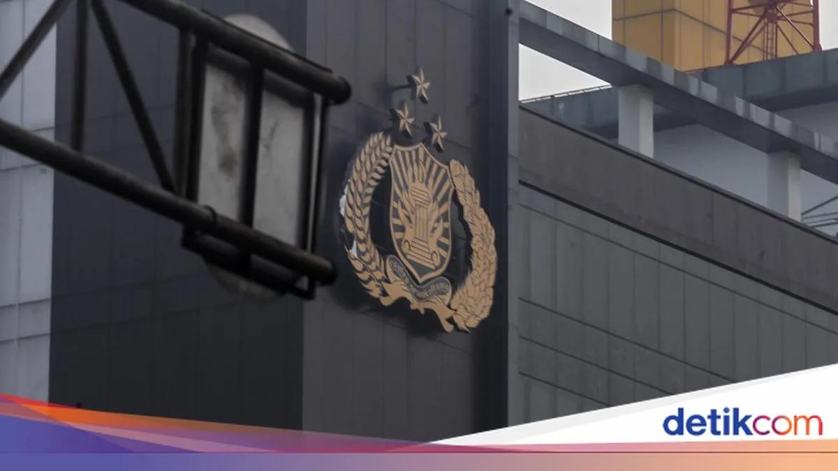 Posisi Polri dalam Struktur Pemerintahan Demokrasi
