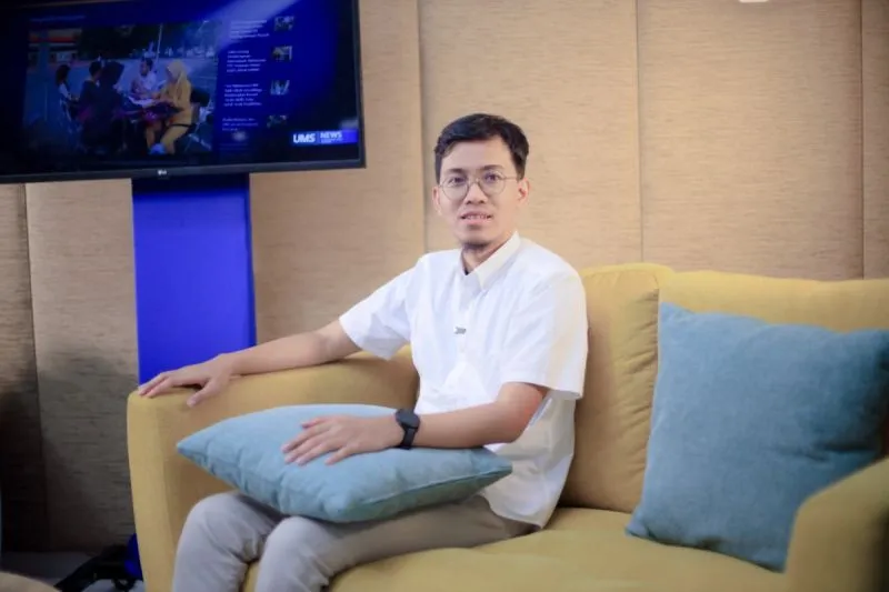Dosen UMS Tekankan Pentingnya Adaptasi dan Literasi dalam Perkembangan AI