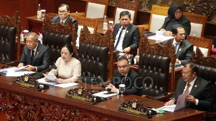 DPR Resmi Ubah RUU PPRT dan Hak Cipta Menjadi Usul Inisiatif