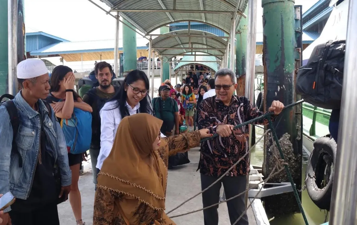 Konsulat RI Tawau Pantau Keberangkatan WNI Mudik di Pelabuhan Ferry