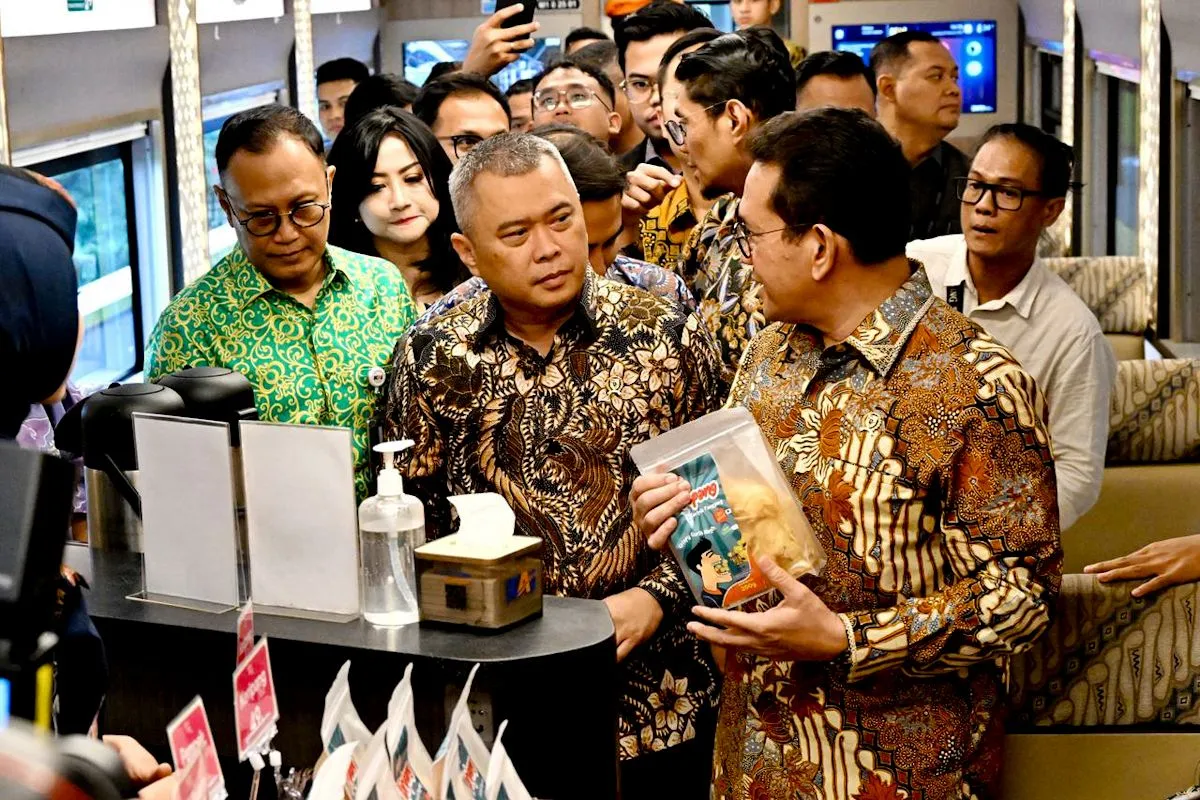 Menhub Dukung Pemasaran UMKM di Simpul Transportasi