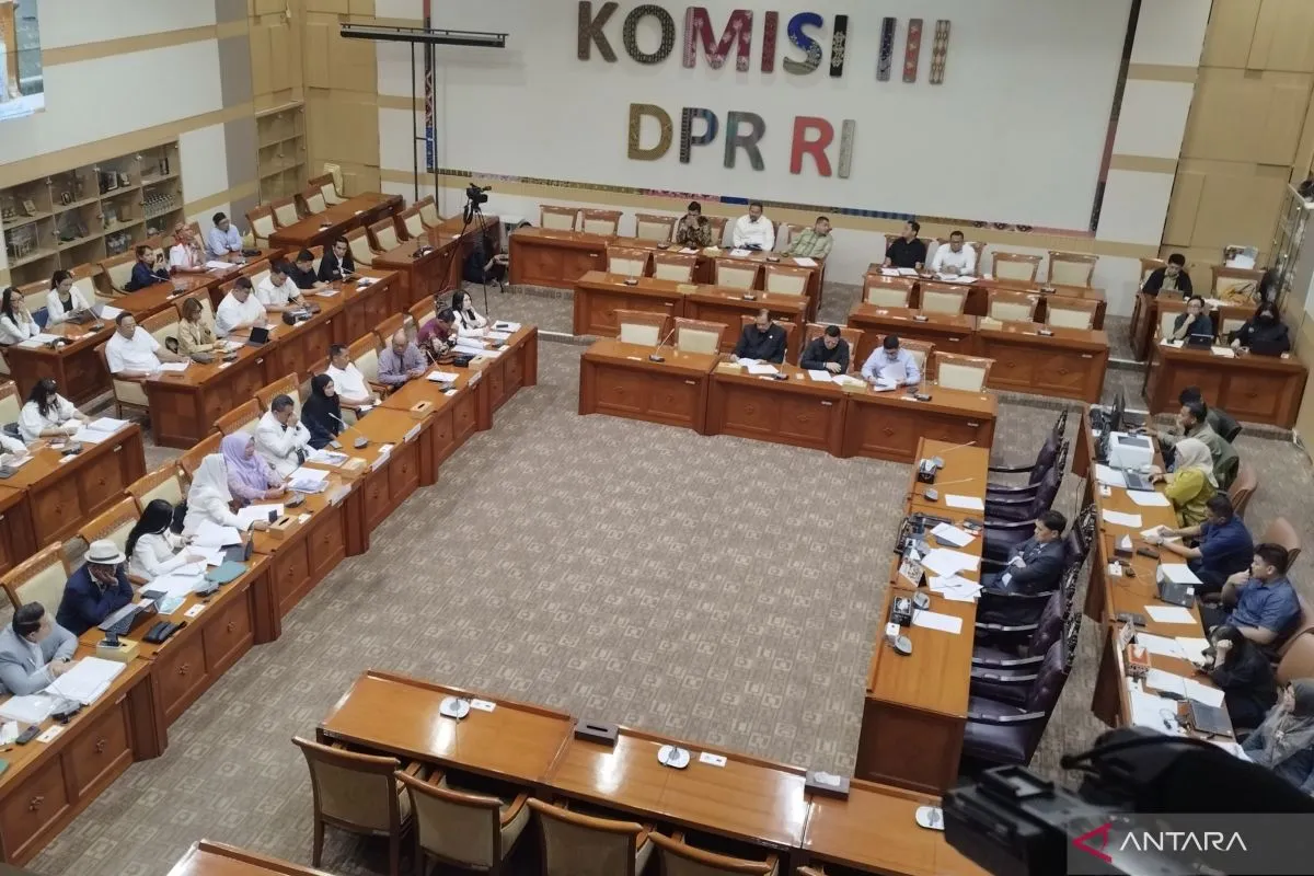 Komisi III DPR Panggil Kejari Batam Terkait Tuntutan Pidana Mati ABK