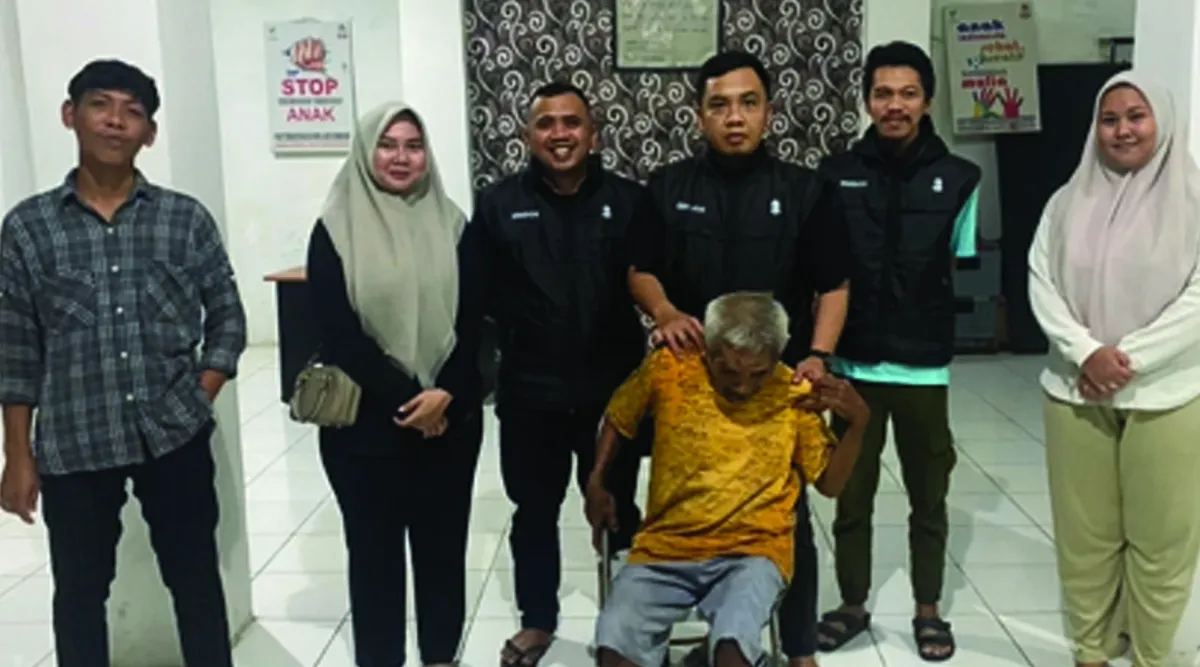 Dinsos Makassar Evakuasi Lansia Terlantar untuk Perawatan Medis