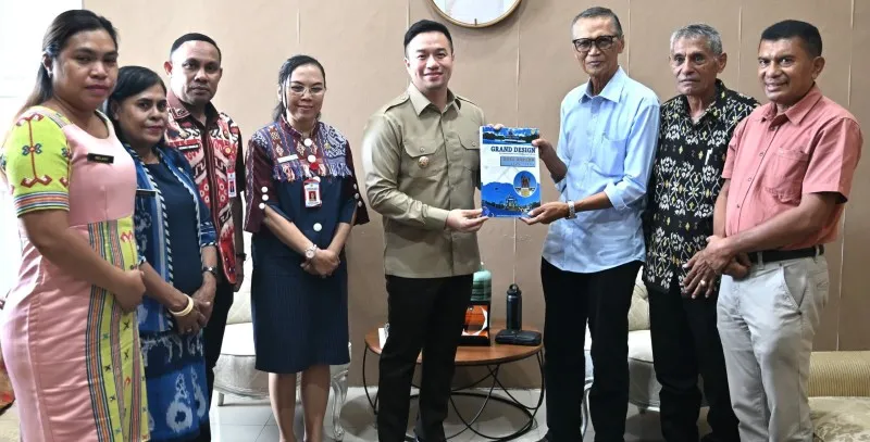 Wali Kota Kupang Terima Grand Design Kependudukan 2025-2045 untuk Pembangunan Berbasis Data