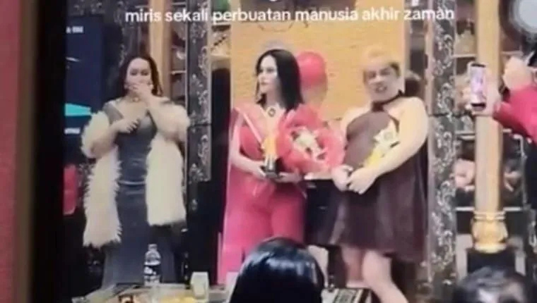Polisi Selidiki Video Viral Pesta Waria di Pekanbaru