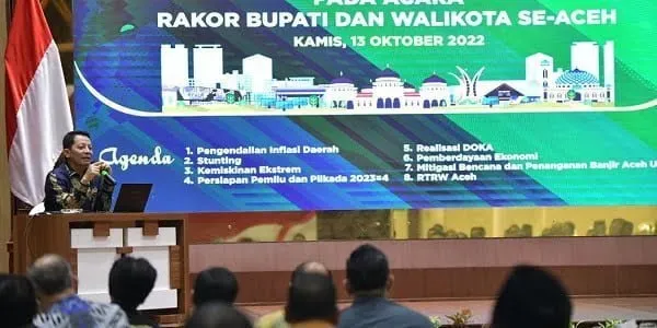 Rakor Gubernur Aceh Bahas Delapan Isu Strategis Bersama Bupati dan Wali Kota
