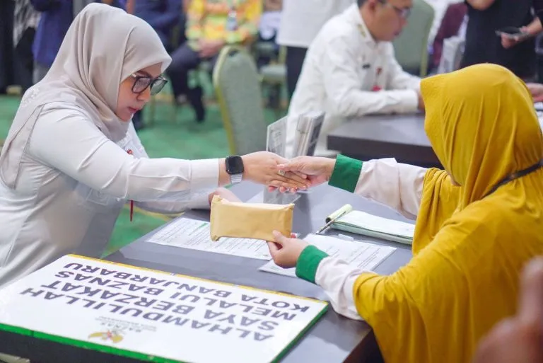 ASN Banjarbaru Terinspirasi oleh Keteladanan Zakat Pimpinan