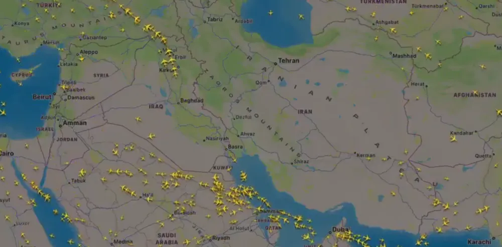Maskapai Global Hentikan Penerbangan ke Timur Tengah Usai Iran Aktifkan Zona Tembak