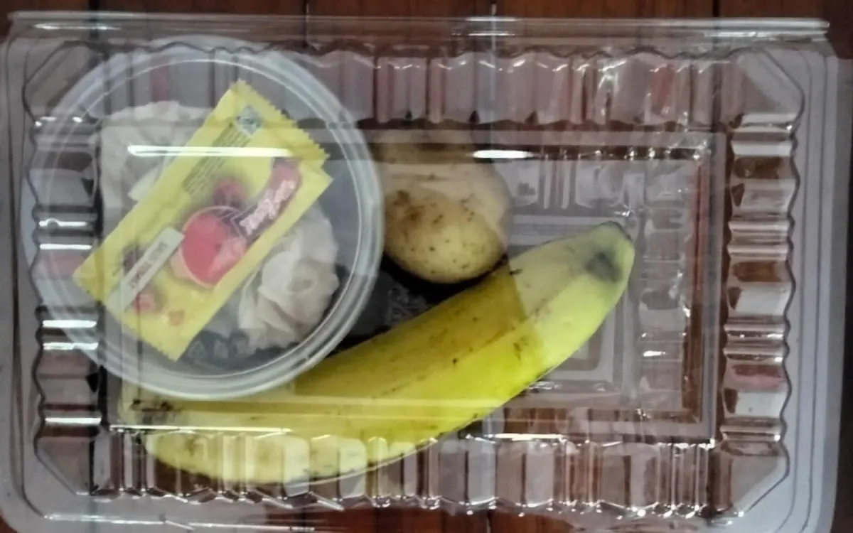 Oknum Dapur MBG Desa Karanggeger Diduga Abaikan Warga
