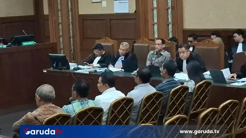 Tenaga Ahli Nadiem Makarim Terima Gaji Ratusan Juta dari APBN