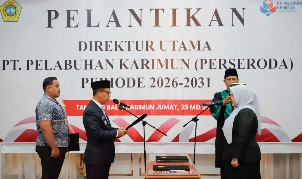 Liza Bharlyantie Dilantik Jadi Dirut PT Pelabuhan Karimun, Bupati Targetkan Peningkatan Investasi