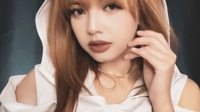 Shegan Minta Maaf Usai Dituding Eksploitasi Nama Lisa BLACKPINK