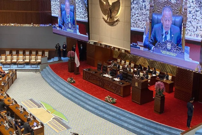 MK Minta DPR dan Pemerintah Buat UU Baru Terkait Pensiunan
