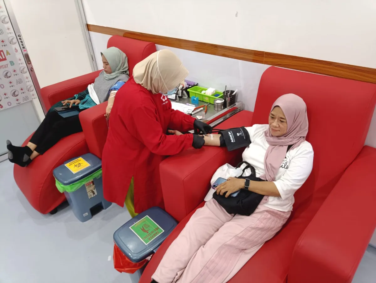 Donor Darah Saat Puasa Tidak Membatalkan Ibadah