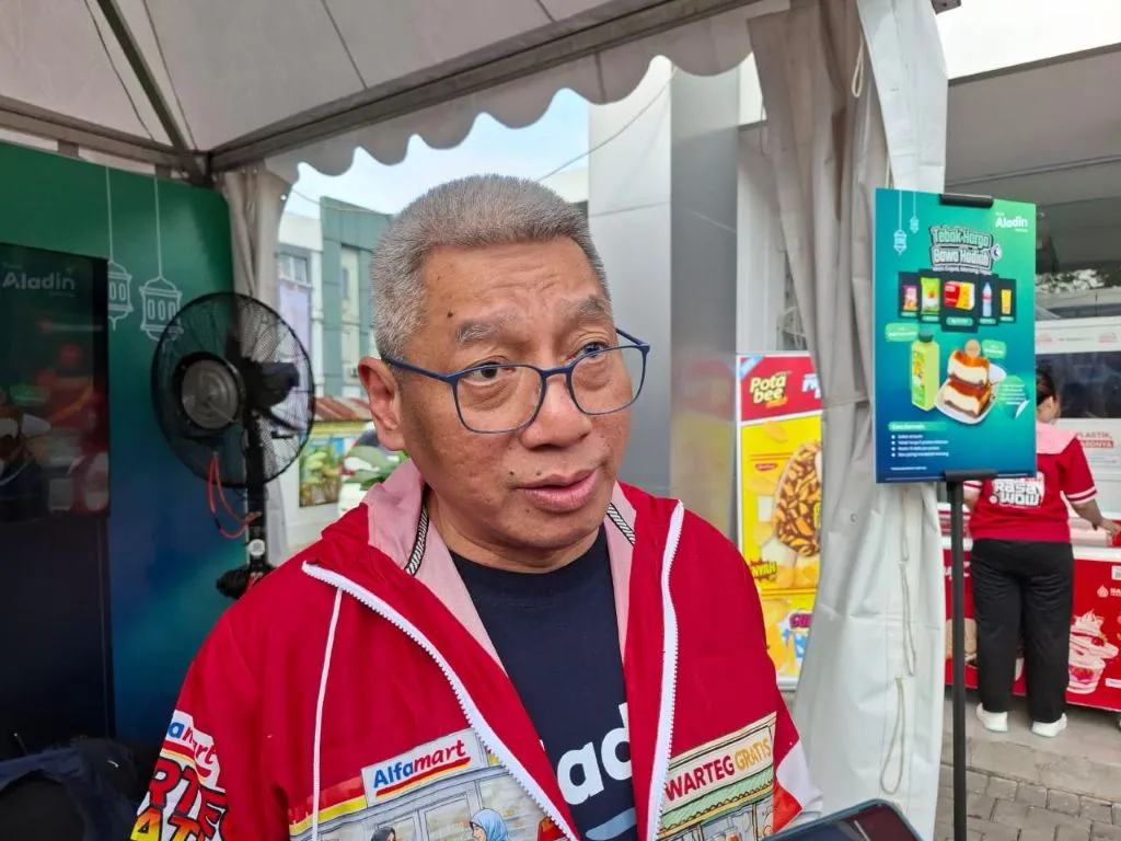 Bank Aladin Syariah dan Alfamart Luncurkan Program Warteg Gratis Ramadan