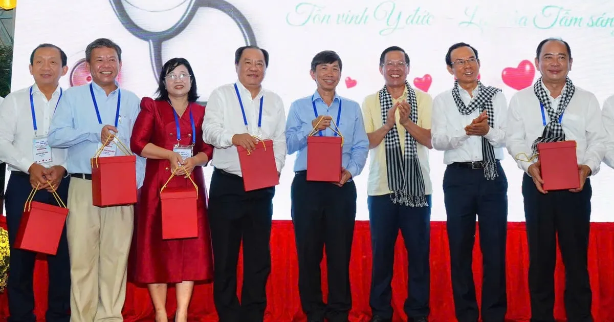 Kota Ho Chi Minh Kembangkan Sistem Kesehatan Multi-Pusat untuk Kota Layak Huni